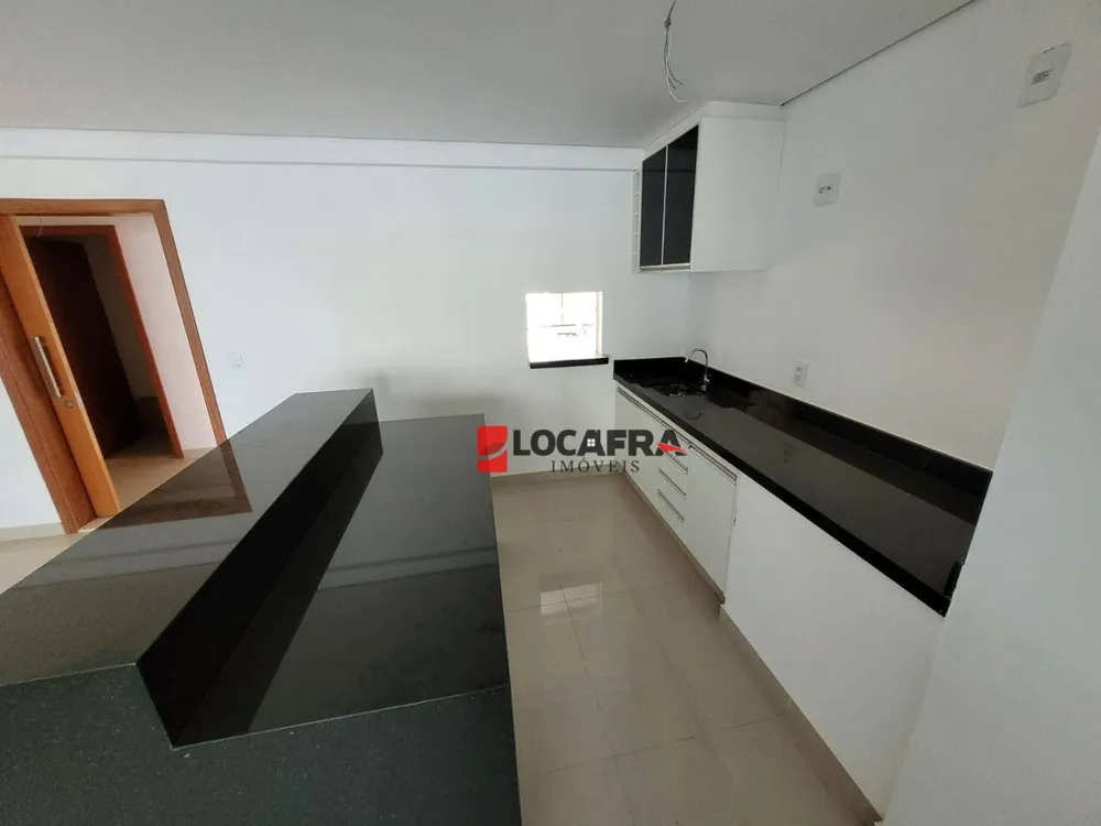 Apartamento, 3 quartos, 260 m² - Foto 9