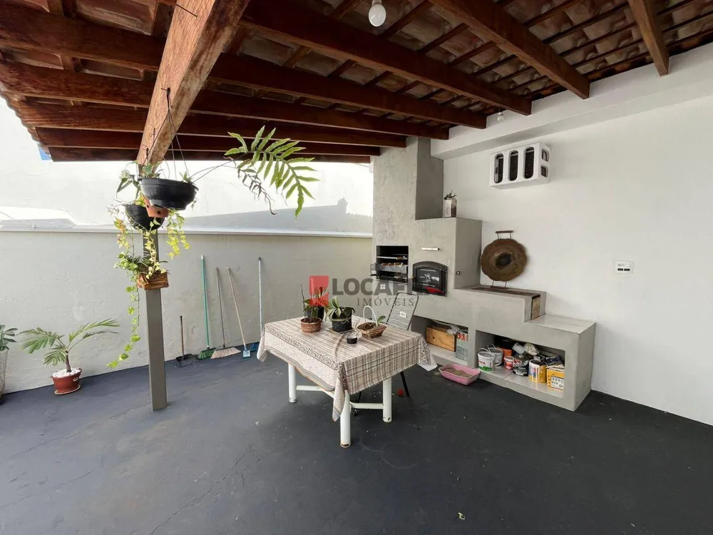 Casa, 2 quartos, 120 m² - Foto 1