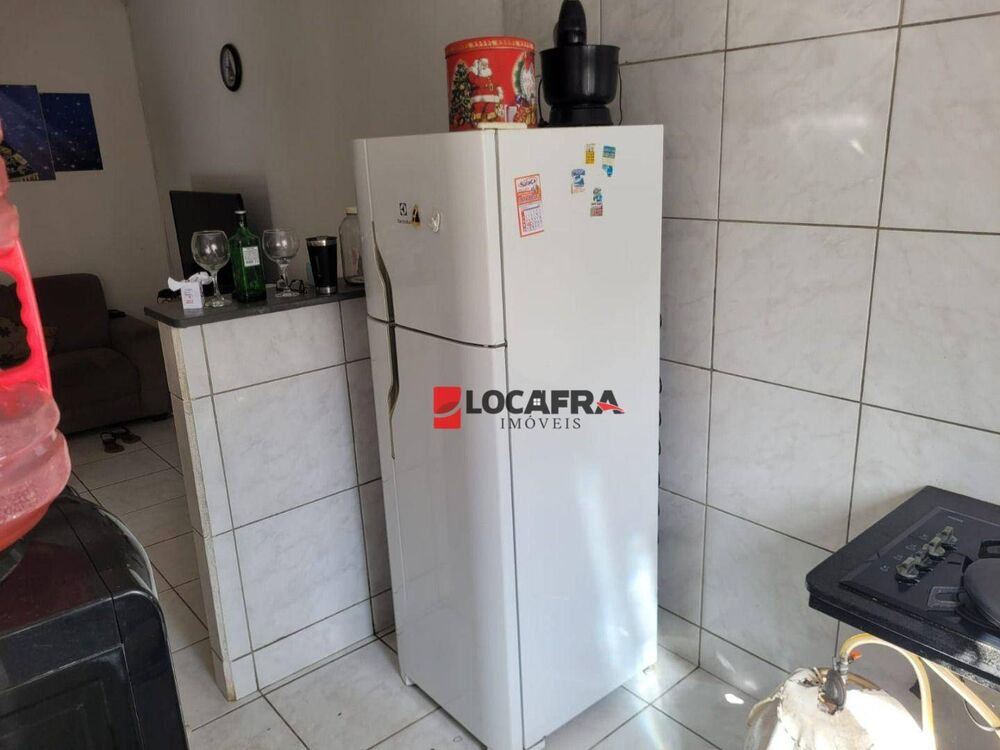 Casa, 5 quartos, 182 m² - Foto 4