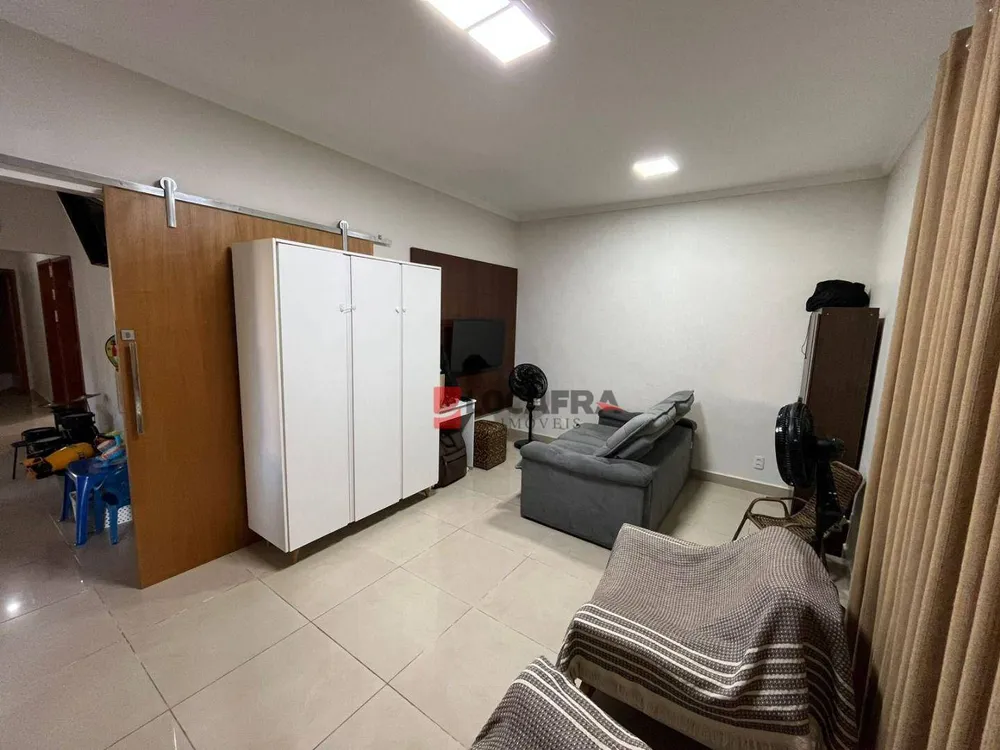 Casa, 2 quartos, 183 m² - Foto 1