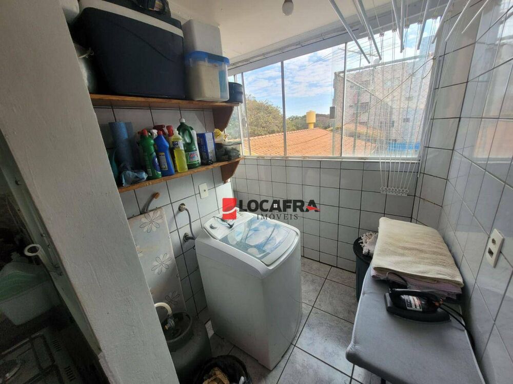 Apartamento à venda com 3 quartos, 141m² - Foto 9