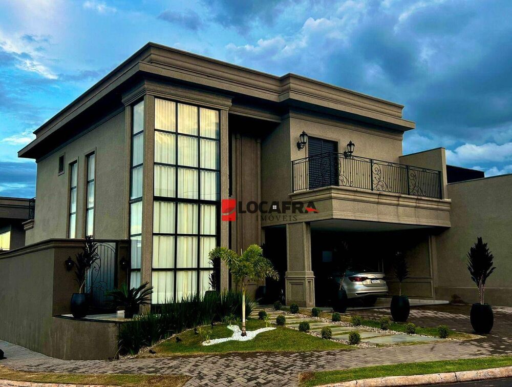 Casa de Condomínio à venda com 3 quartos, 250m² - Foto 1