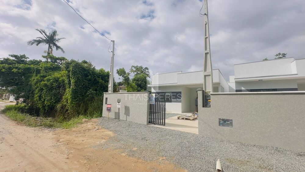Casa à venda com 3 quartos, 99m² - Foto 15