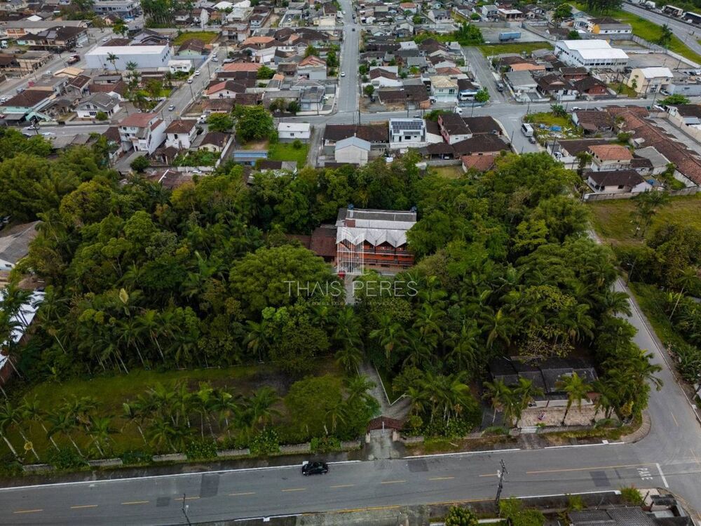 Loja-Salão à venda com 30 quartos, 1500m² - Foto 2