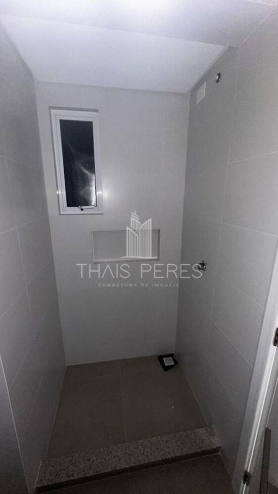 Apartamento à venda com 3 quartos, 103m² - Foto 2