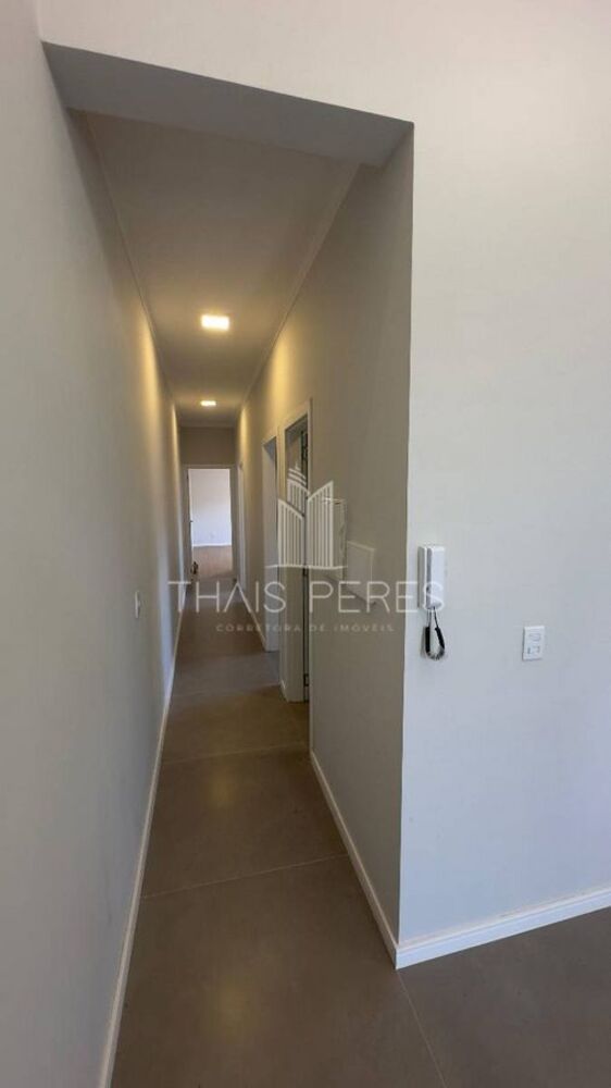 Casa à venda com 3 quartos, 88m² - Foto 2