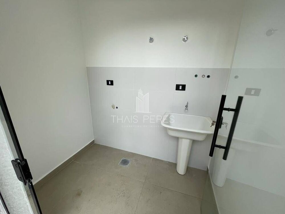 Casa à venda com 3 quartos, 96m² - Foto 25