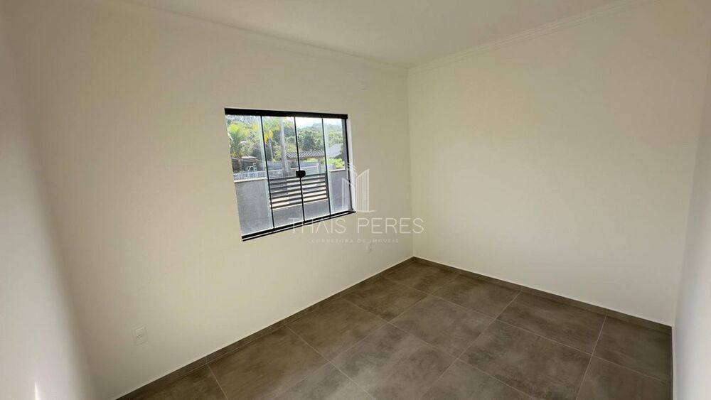 Casa à venda com 3 quartos, 79m² - Foto 9