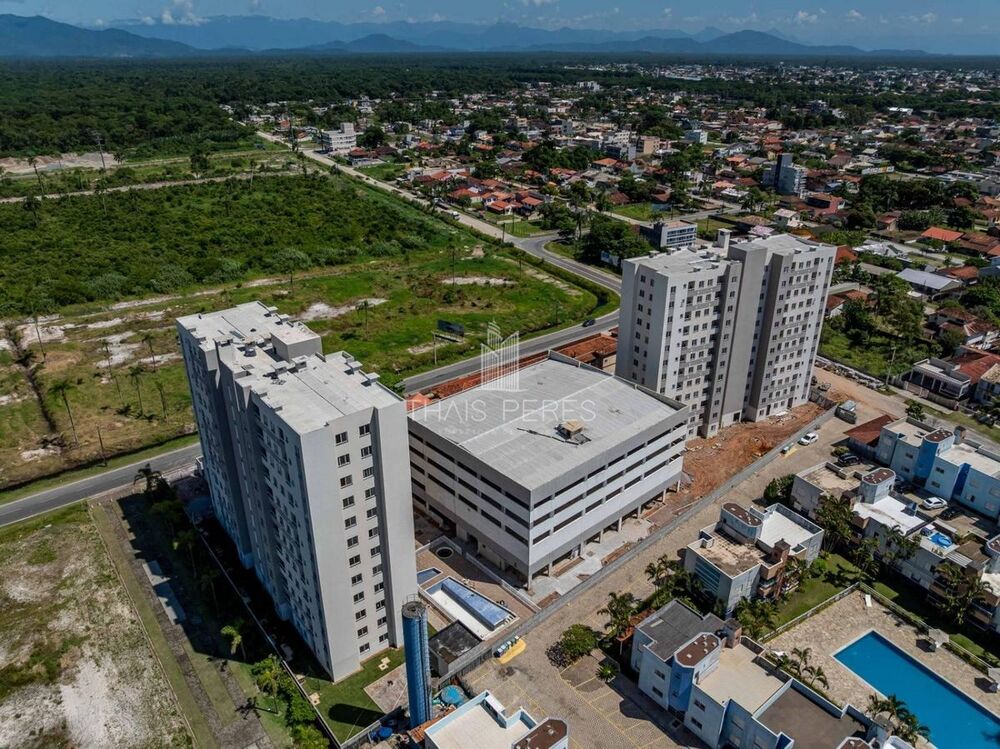 Apartamento à venda com 2 quartos, 51m² - Foto 4