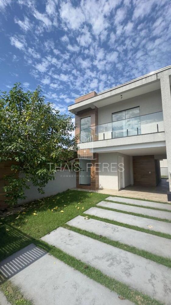 Sobrado à venda com 3 quartos, 123m² - Foto 1