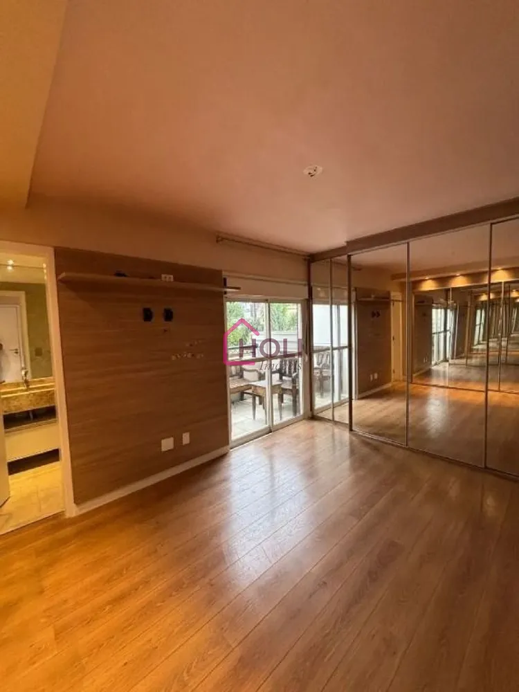 Apartamento, 3 quartos, 215 m² - Foto 2