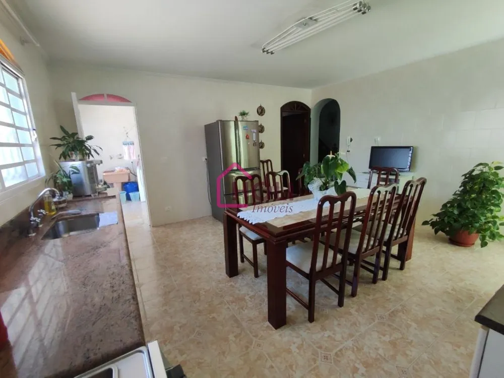 Casa, 3 quartos, 300 m² - Foto 8