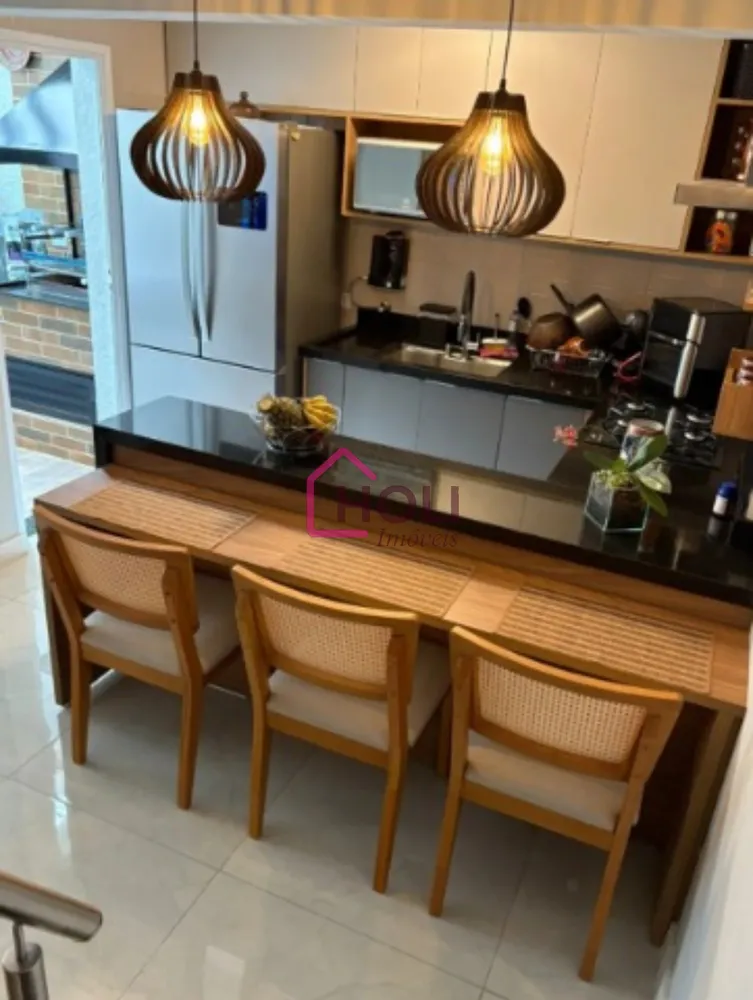 Casa, 2 quartos, 82 m² - Foto 1