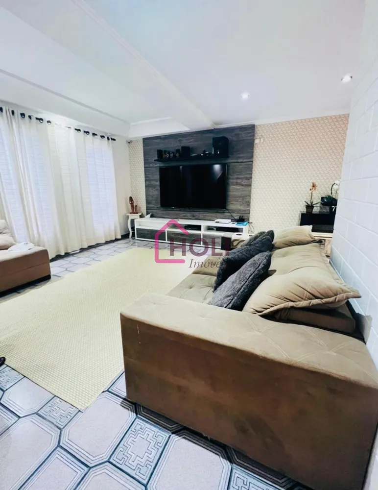 Sobrado, 3 quartos, 286 m² - Foto 2