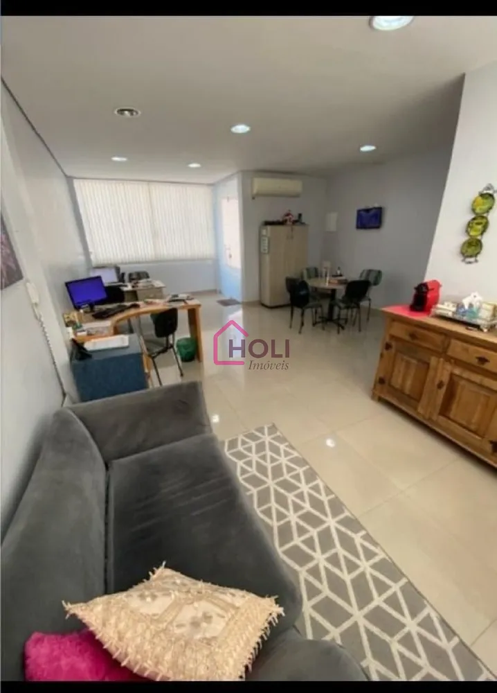 Casa, 3 quartos, 270 m² - Foto 1