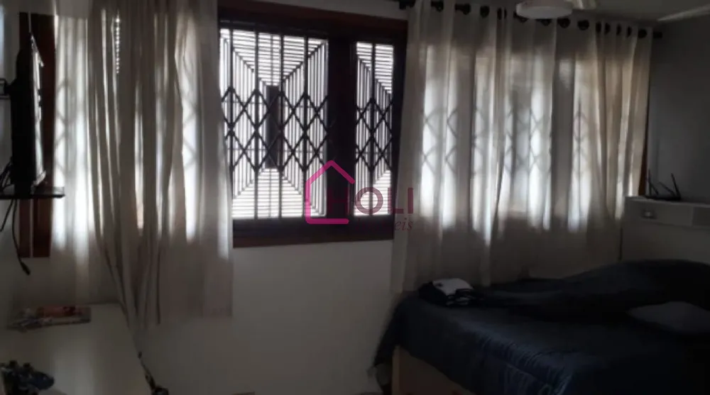 Casa, 3 quartos, 286 m² - Foto 1