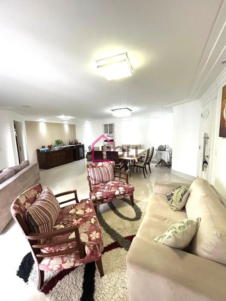 Apartamento, 3 quartos, 157 m² - Foto 1