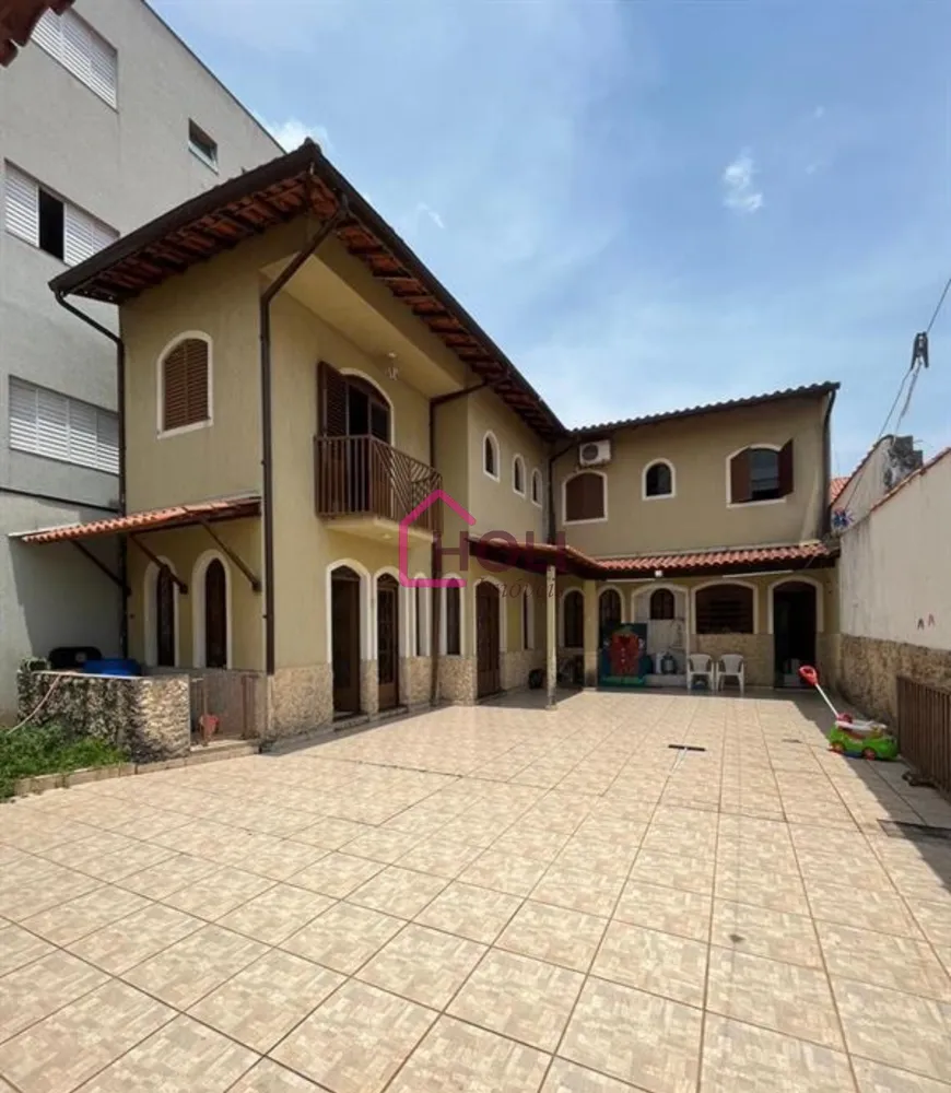 Casa, 3 quartos, 250 m² - Foto 11