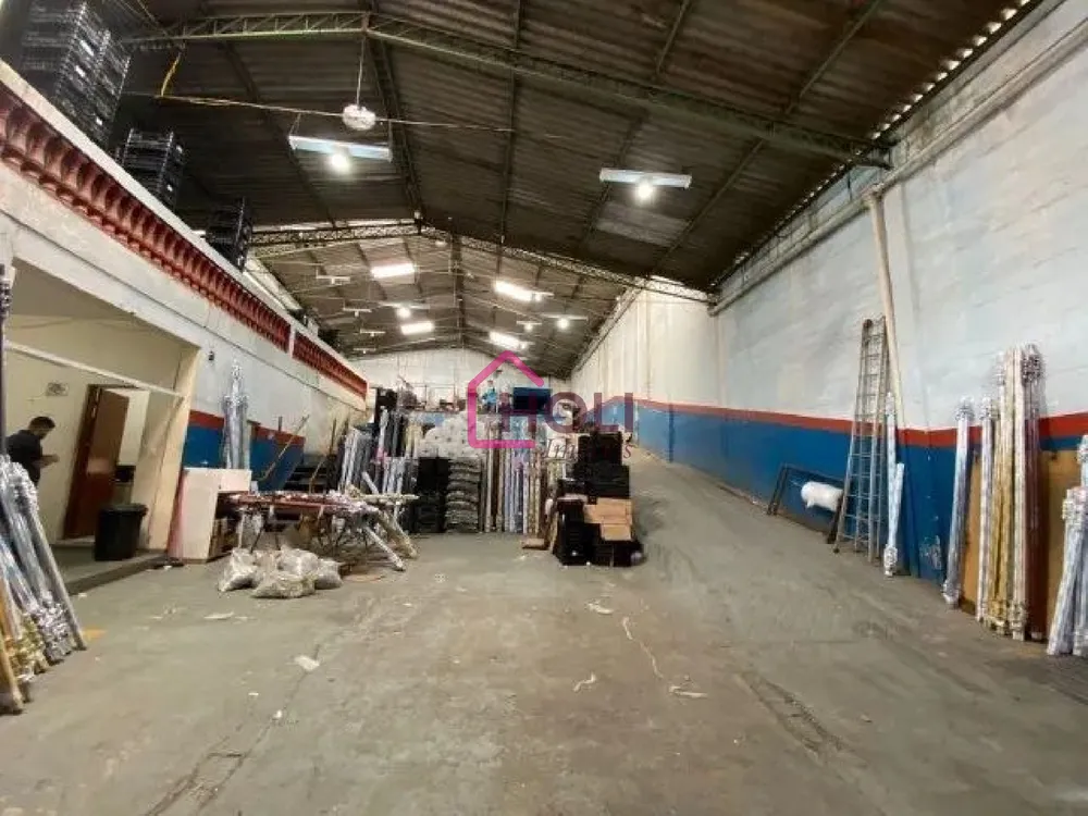 Depósito-Galpão, 572 m² - Foto 1