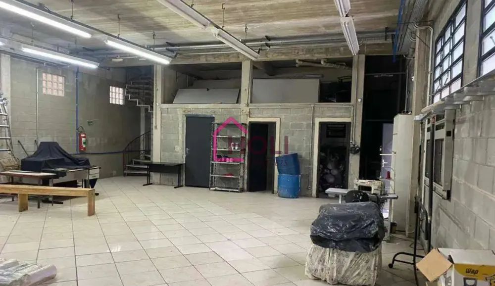 Depósito-Galpão, 850 m² - Foto 1