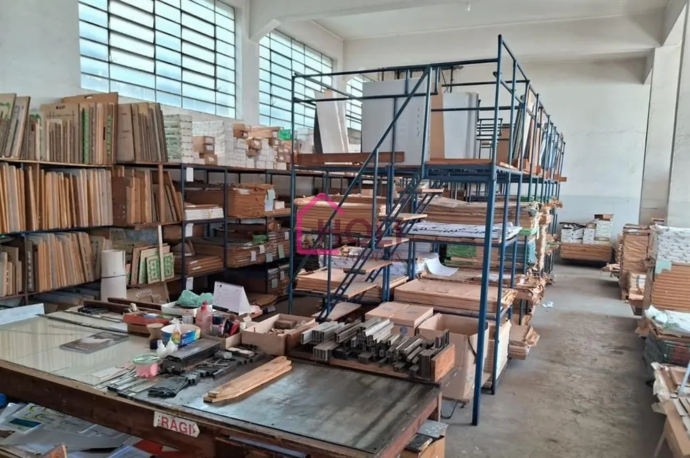 Depósito-Galpão, 1000 m² - Foto 3