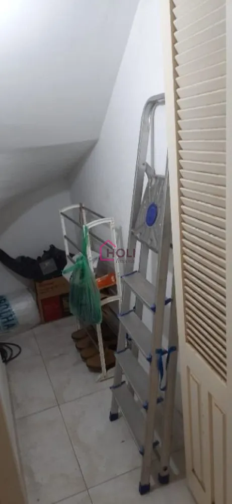 Casa, 4 quartos, 220 m² - Foto 1