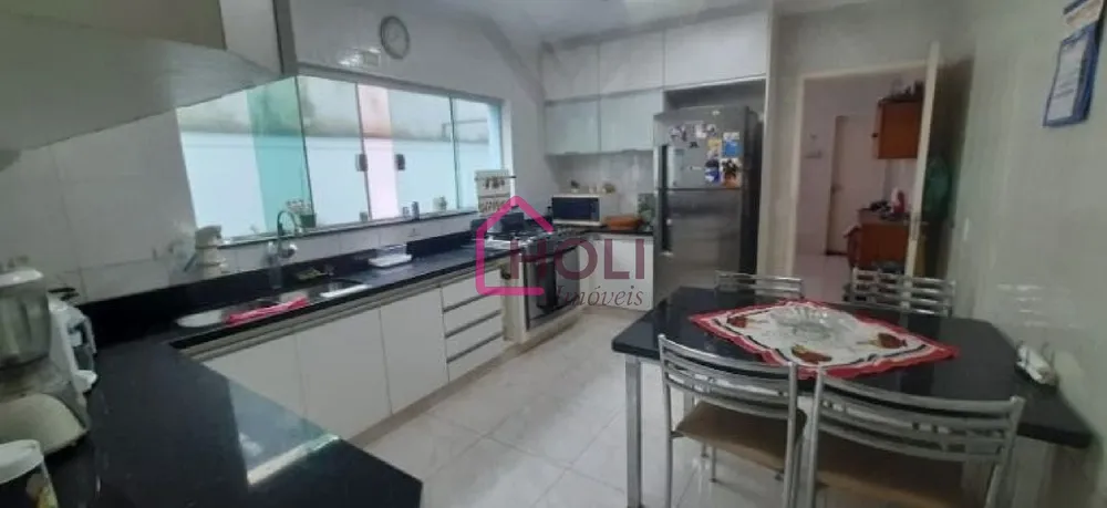 Casa, 4 quartos, 220 m² - Foto 11