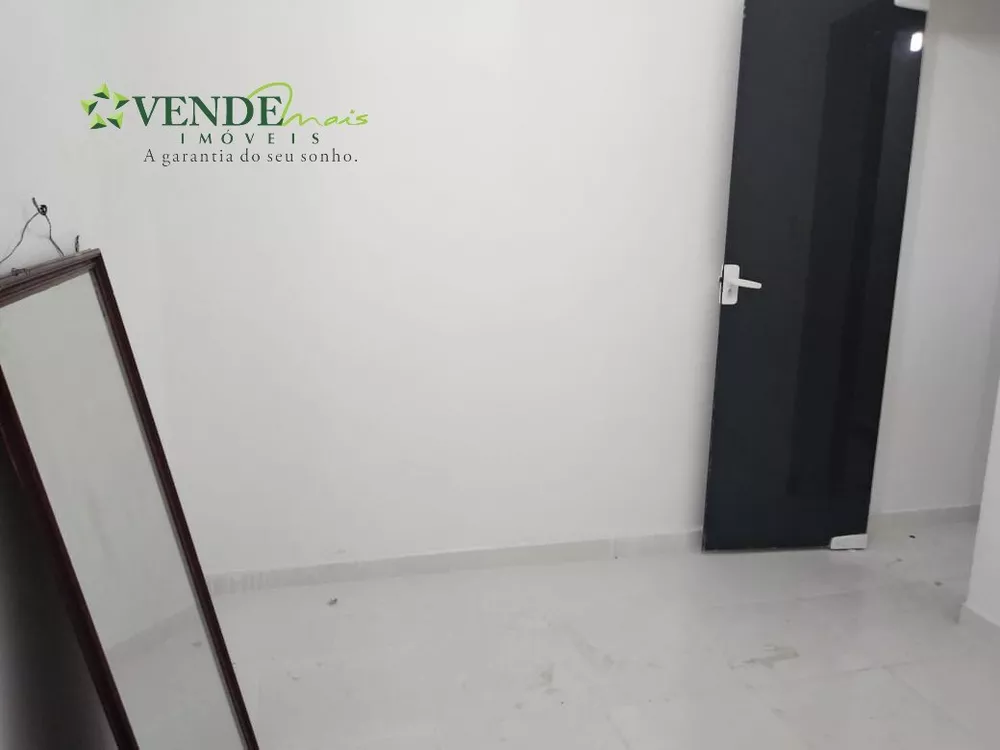 Apartamento à venda com 1 quarto, 40m² - Foto 2