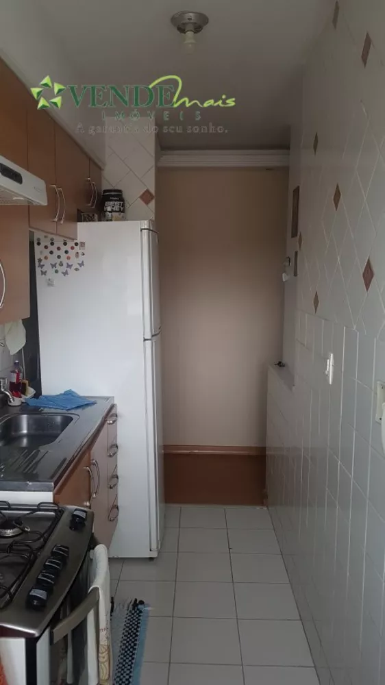 Apartamento à venda com 2 quartos, 48m² - Foto 2