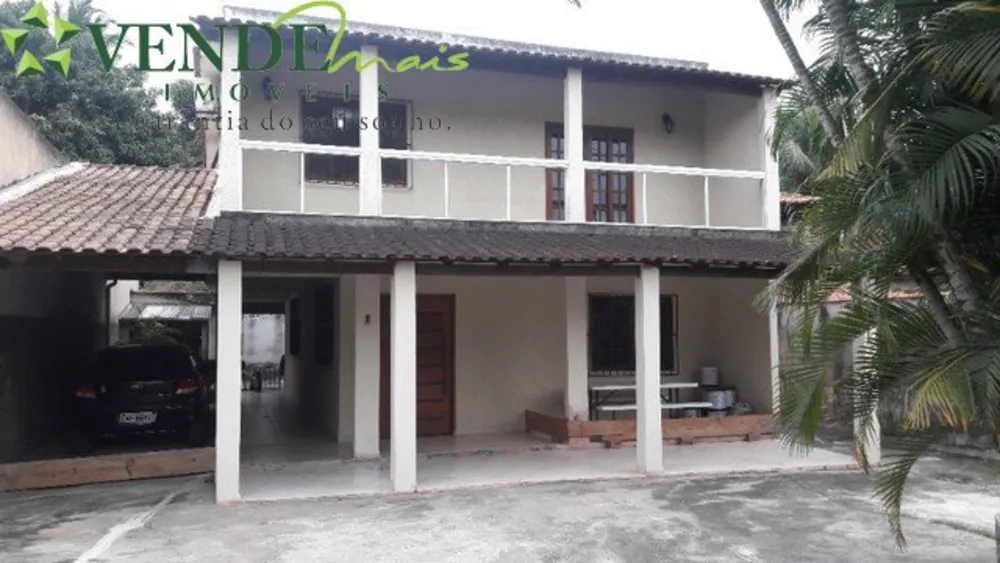 Casa, 3 quartos, 230 m² - Foto 1