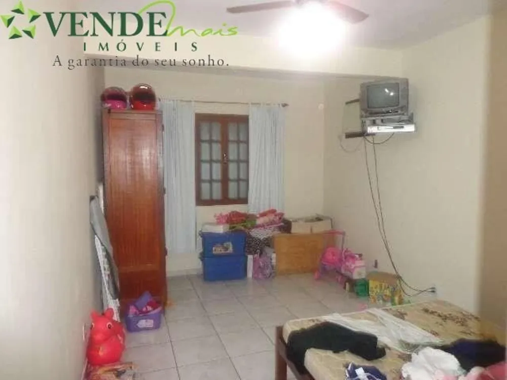 Casa, 3 quartos, 230 m² - Foto 23