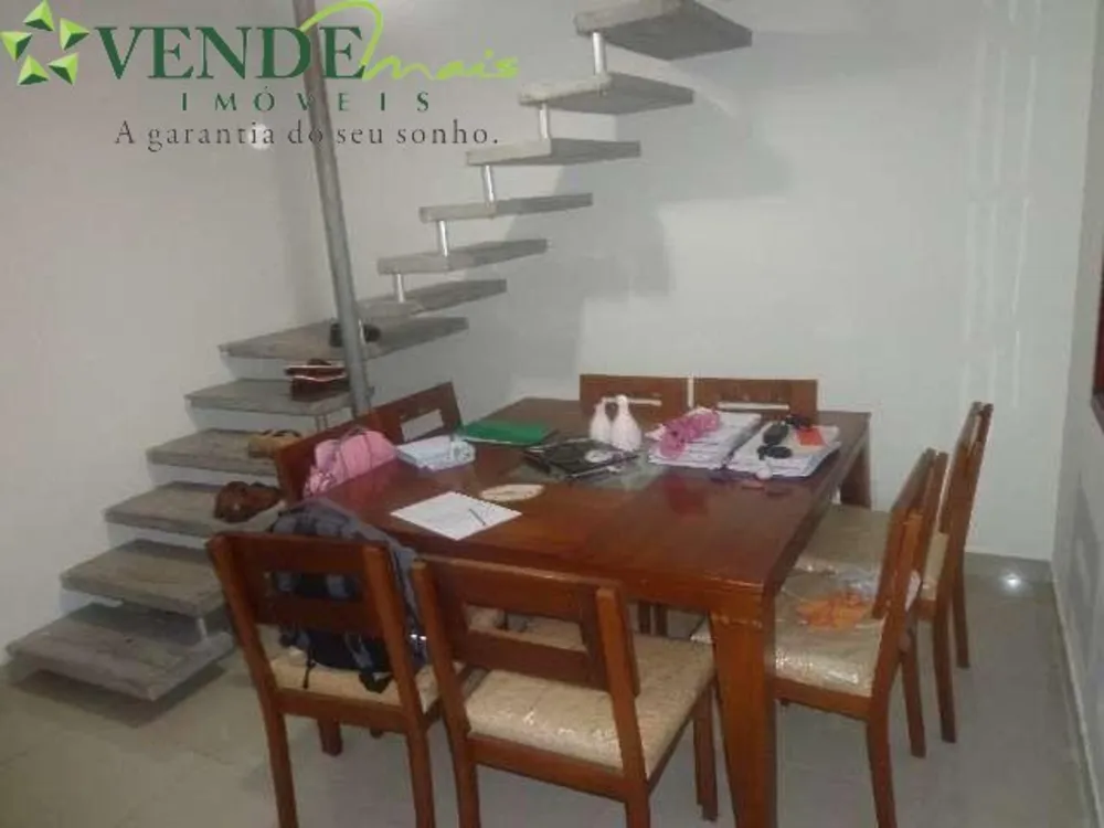 Casa, 3 quartos, 230 m² - Foto 5