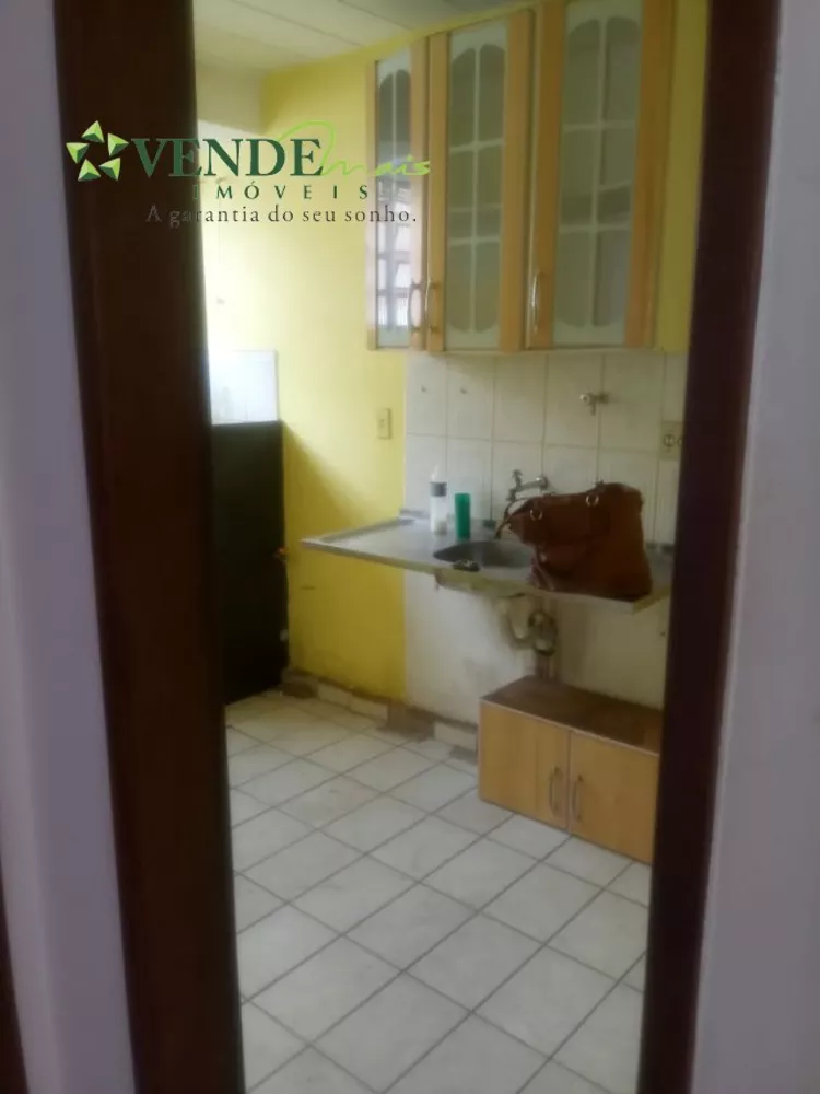 Apartamento à venda com 2 quartos, 58m² - Foto 6