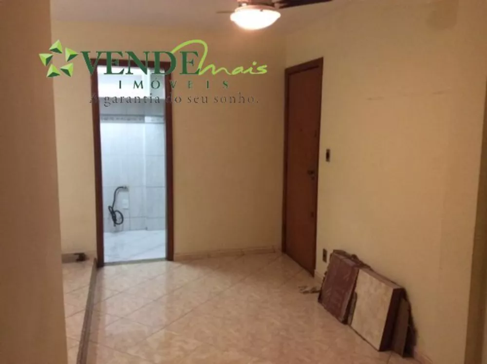 Apartamento à venda com 2 quartos, 65m² - Foto 1