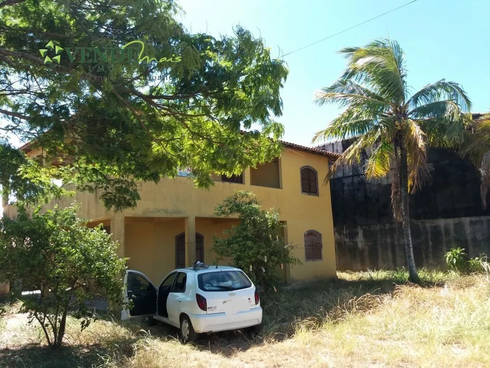 Casa à venda com 2 quartos, 600m² - Foto 1