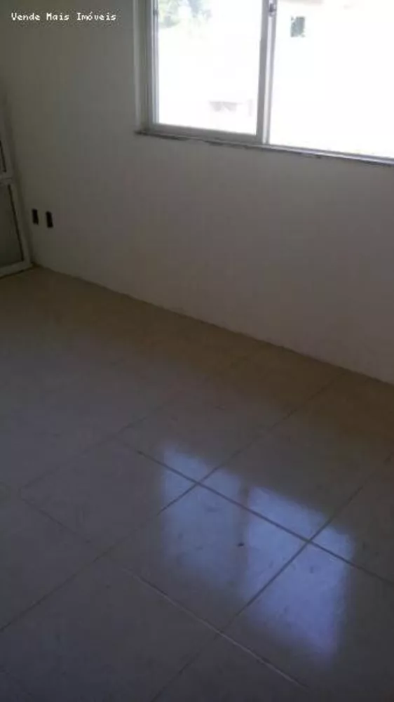 Casa à venda com 2 quartos, 65m² - Foto 8