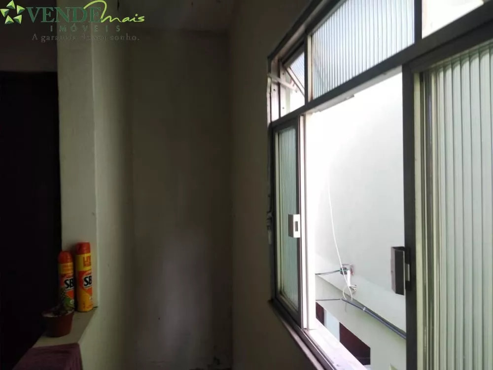 Casa, 6 quartos, 200 m² - Foto 22