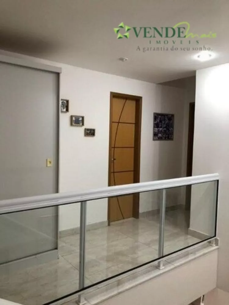 Casa à venda com 3 quartos, 167m² - Foto 14