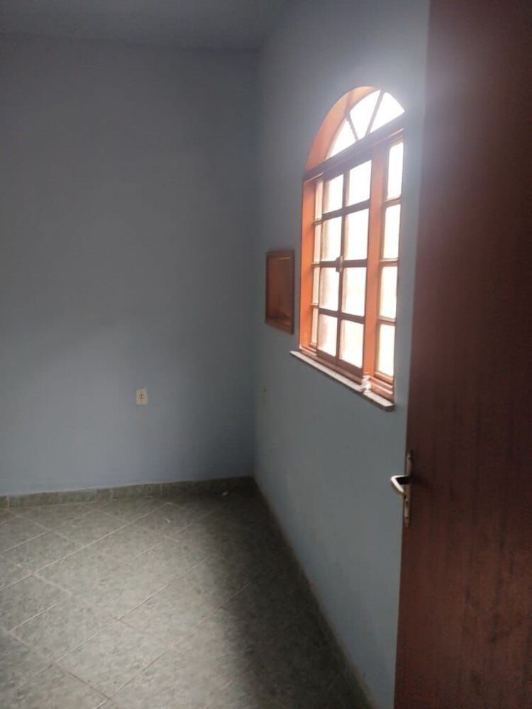 Casa, 4 quartos, 77 m² - Foto 1