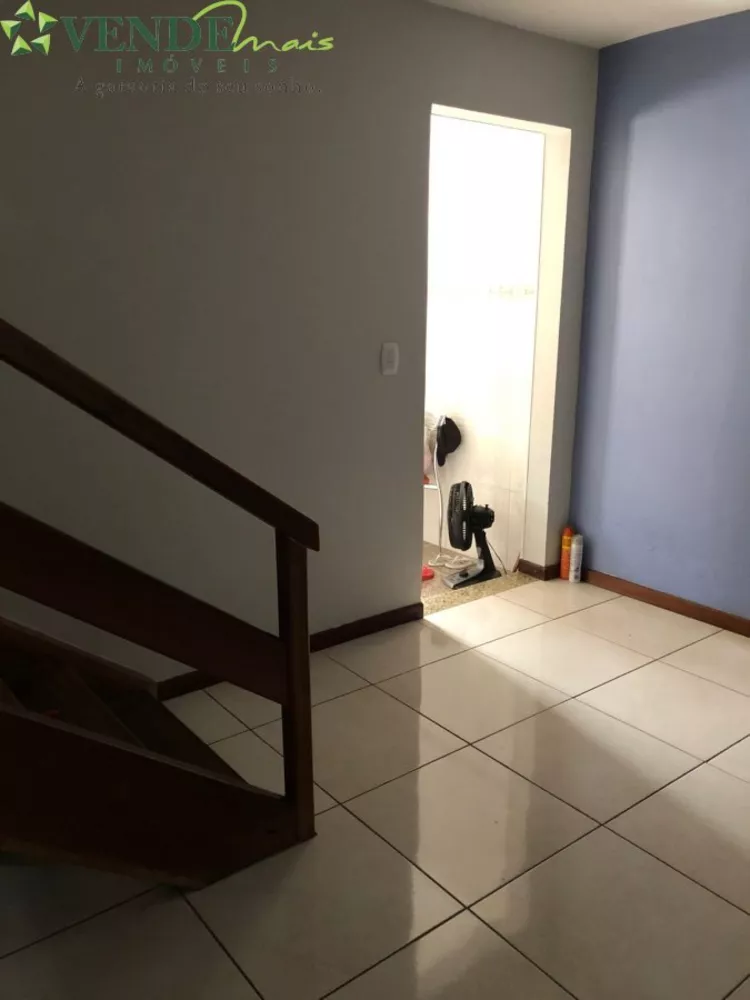 Casa à venda com 2 quartos, 120m² - Foto 8