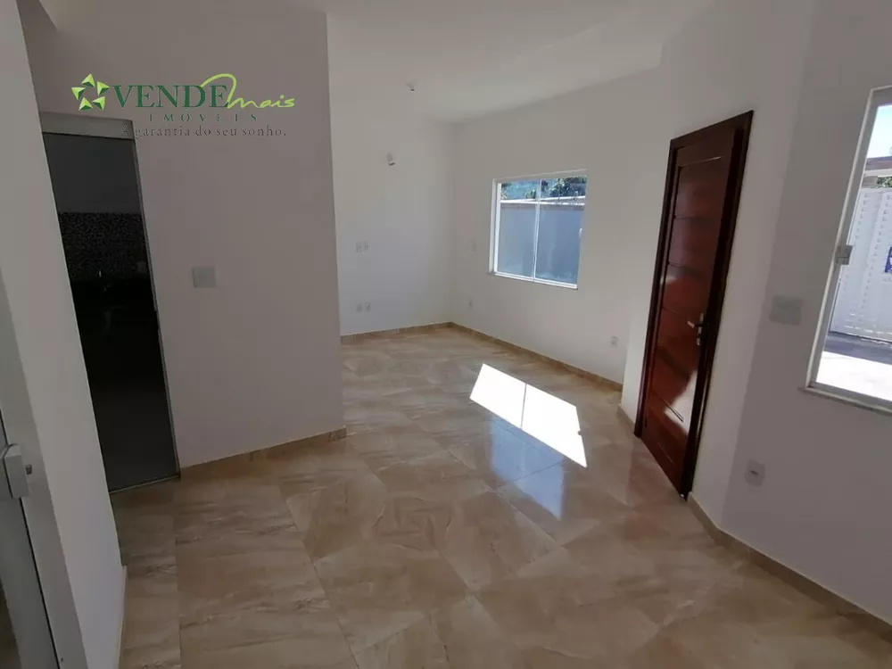 Casa à venda com 3 quartos, 95m² - Foto 5