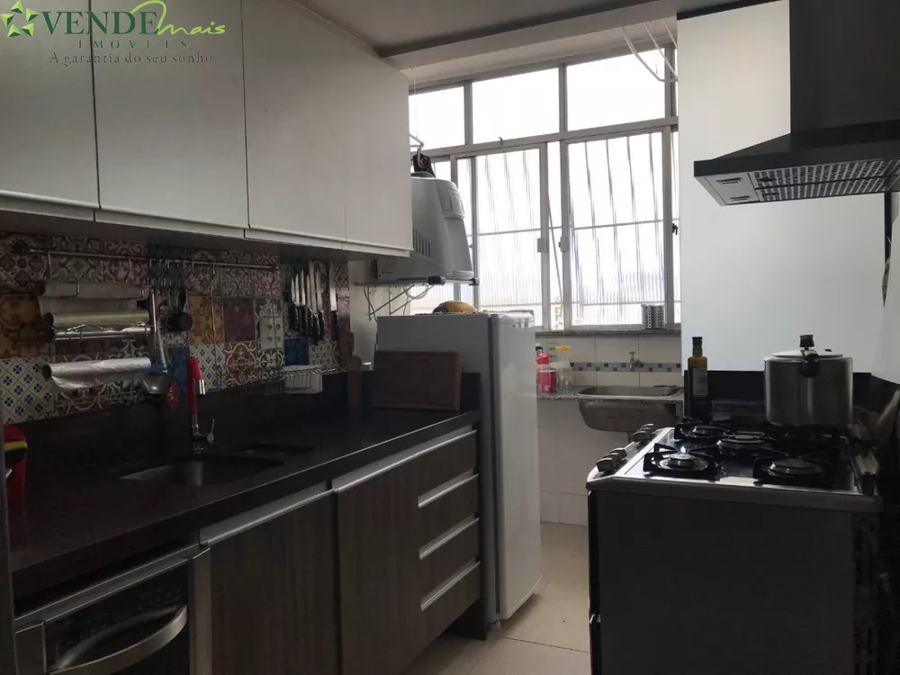 Apartamento à venda com 3 quartos, 85m² - Foto 2