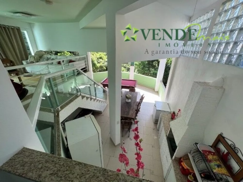 Casa, 6 quartos, 240 m² - Foto 19