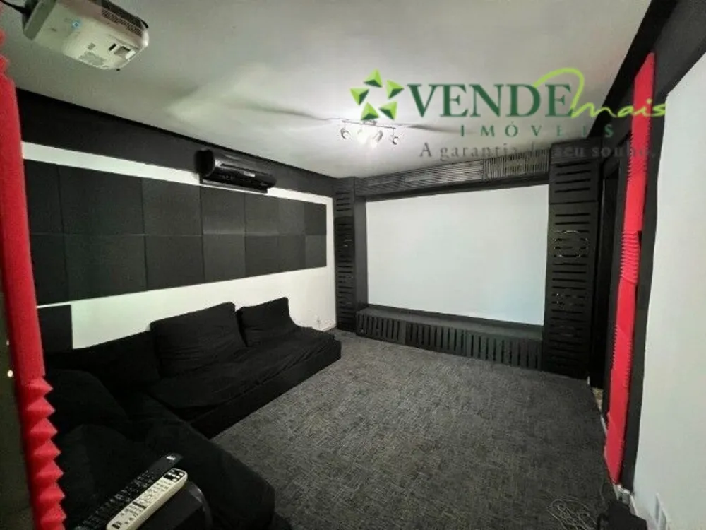 Casa, 6 quartos, 240 m² - Foto 36