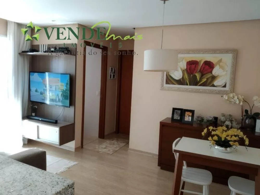 Apartamento à venda com 2 quartos, 60m² - Foto 1