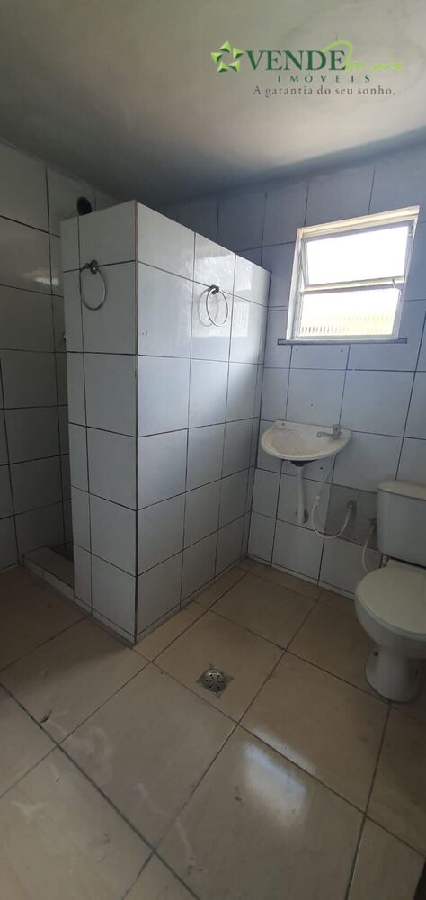 Casa à venda com 2 quartos, 60m² - Foto 2