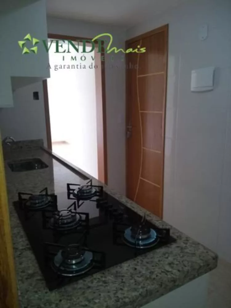 Apartamento à venda com 3 quartos, 76m² - Foto 4