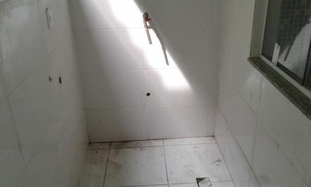 Casa à venda com 2 quartos, 65m² - Foto 5