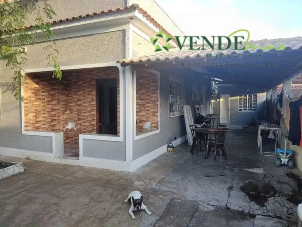 Casa à venda com 3 quartos, 80m² - Foto 2