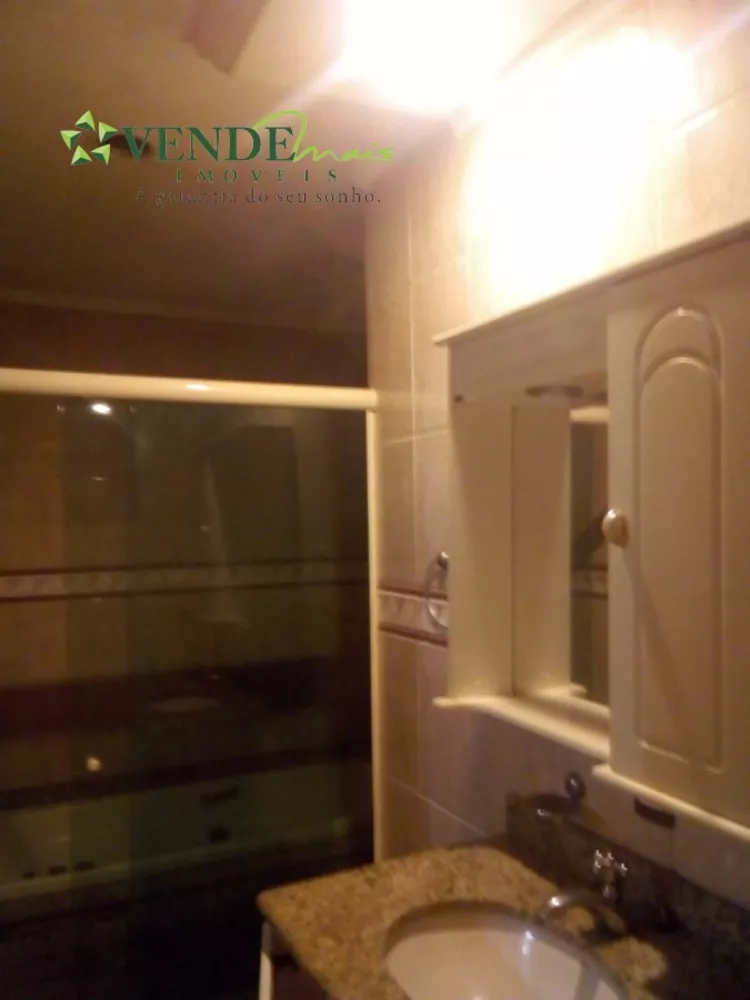 Casa, 3 quartos, 189 m² - Foto 4